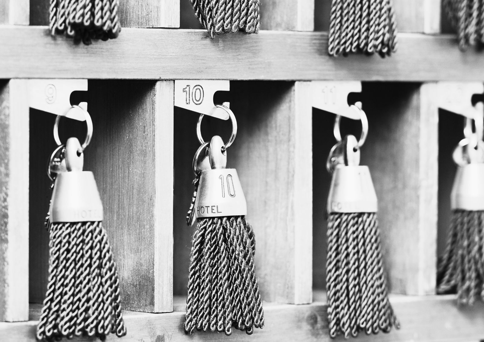 Porte-clés d'hôtel personnalisés réalisés par CREA Hôtellerie